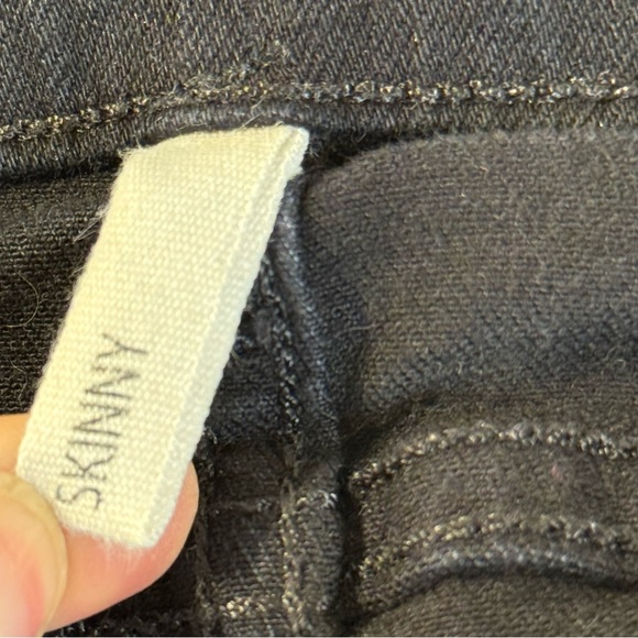 Rag & Bone Coated Black Skinny Jean Size 30. Cut 7195 - Picture 11 of 12